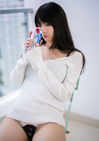 不系纽扣的女孩_全集神马影院
