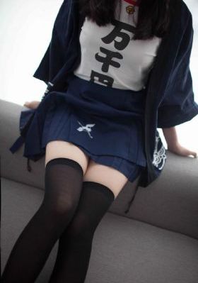 年轻的小婊孑4_1080P日韩电影在线