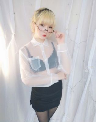女秘书的目的在线观看_720电影完整版在线观看