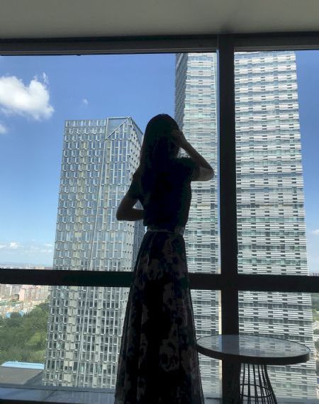 阿黛尔的幸福生活_午夜激情