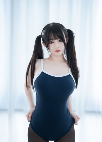 穿比基尼的外星人_HD高清完整版播放