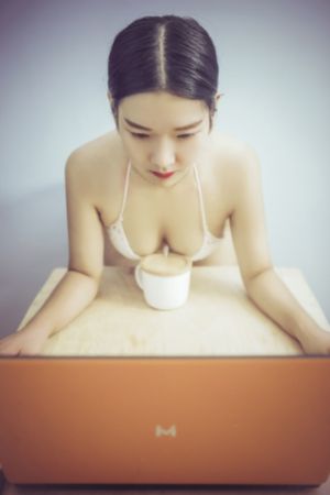 特殊美容院2_HD在线视频观看