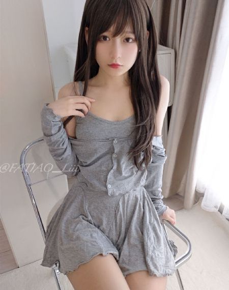 老板与女职员hd中字_剧情片日韩免费观看