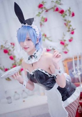蜜桃j_电影未删减版